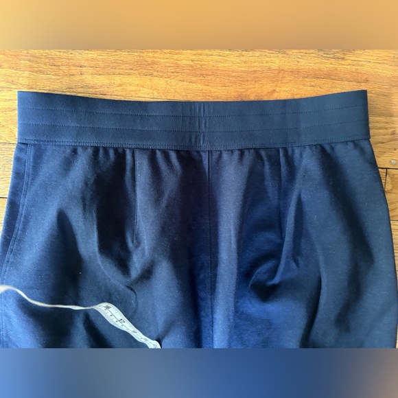 Kit and Ace pencil skirt - Picture 6 of 8